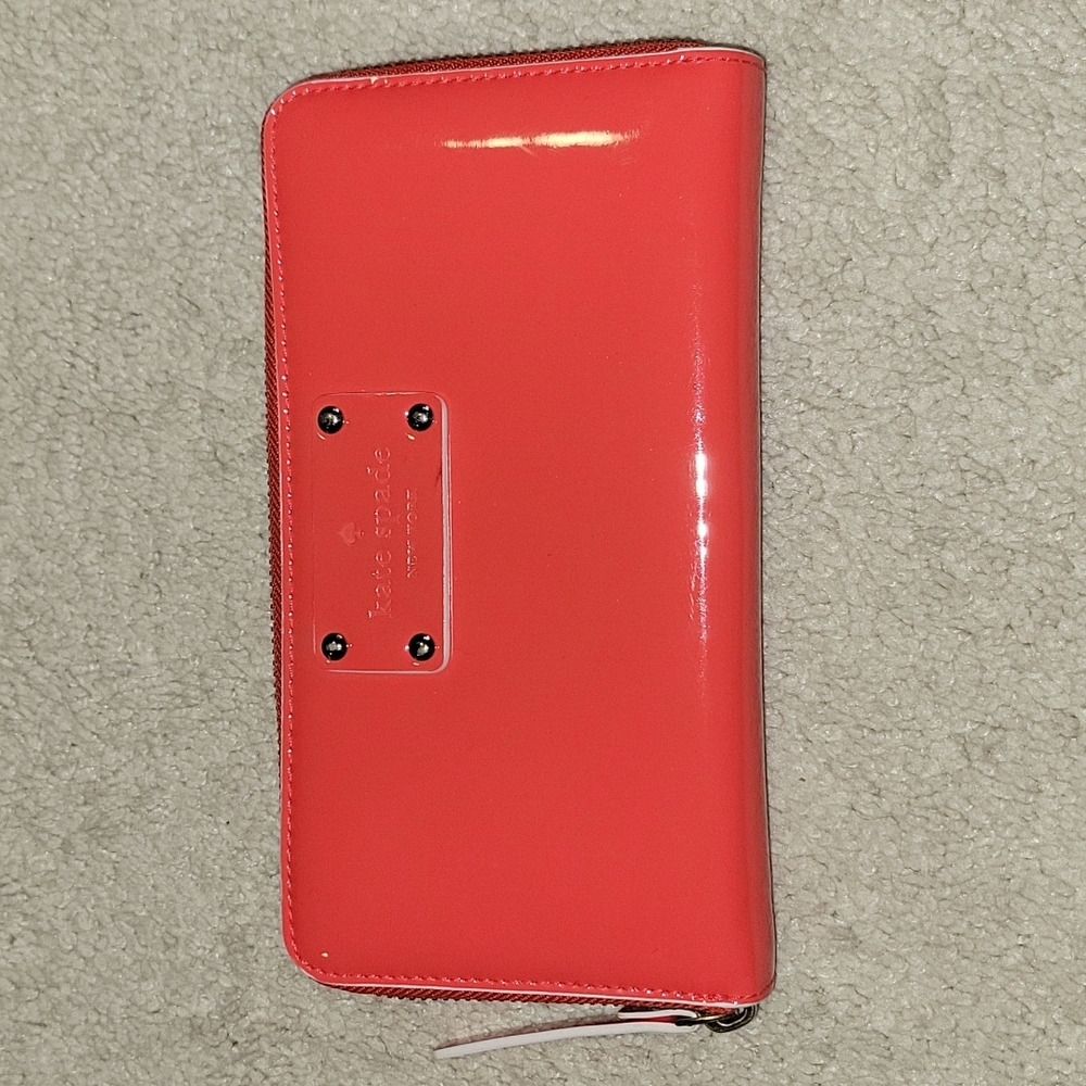 Kate Spade Coral Patent Continental Wallet